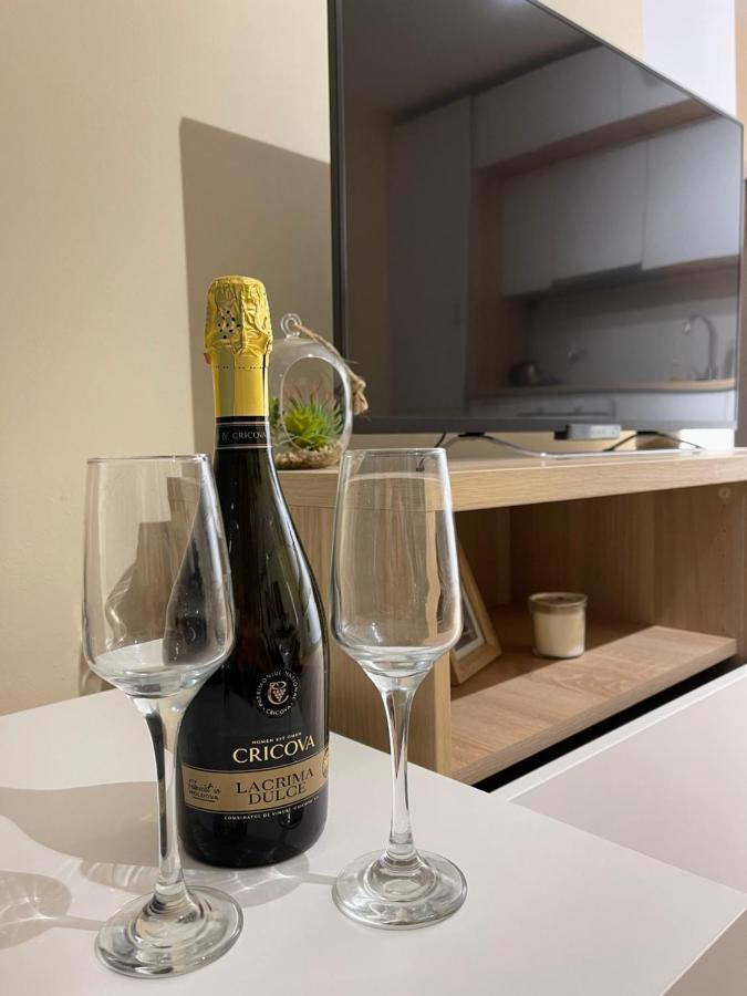 Amethyst Luxury Apartment Palace Bukarest Kültér fotó